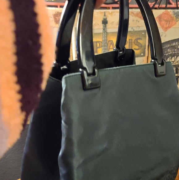 Auth. Prada handbag - Picture 2 of 15